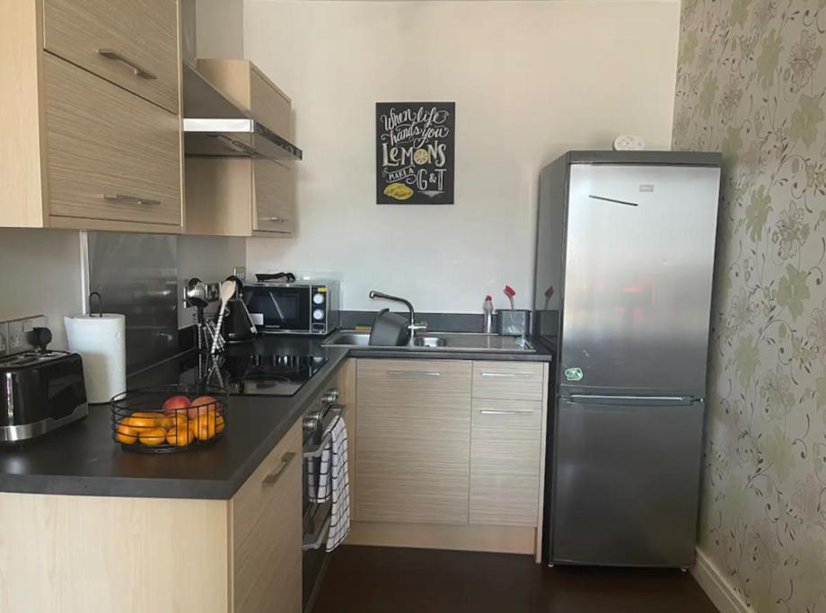 Lovely 1 Bedroom Apartment プリマス エクステリア 写真
